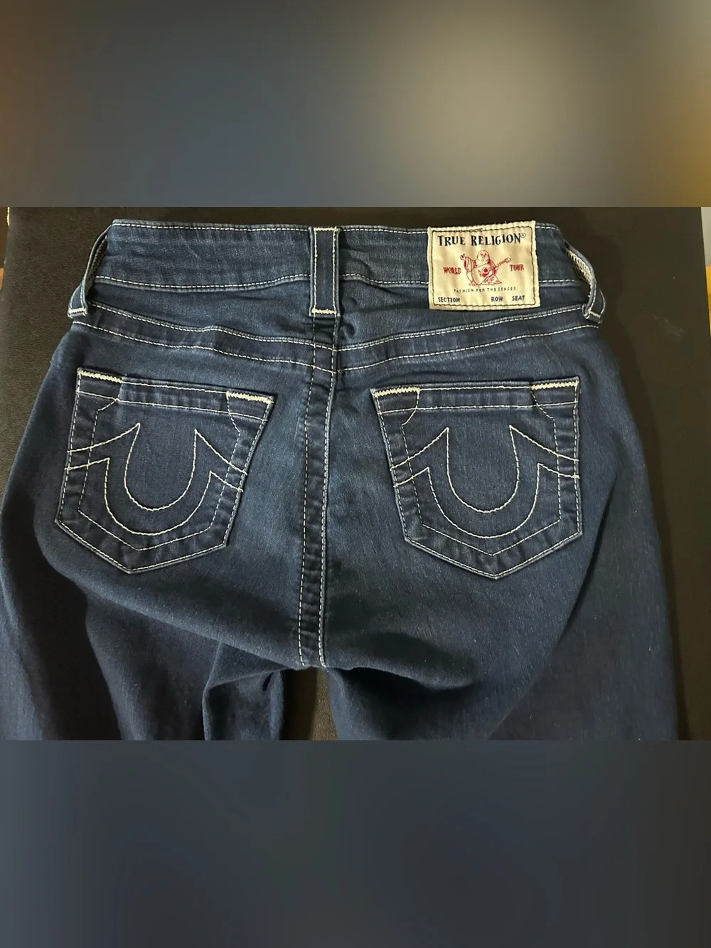 True Religion Women's Jennie Curvy care mid rise, skinny jeans, size 25
